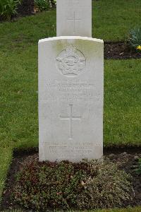 Harrogate (Stonefall) Cemetery - Vandekinder, Marcel Edward